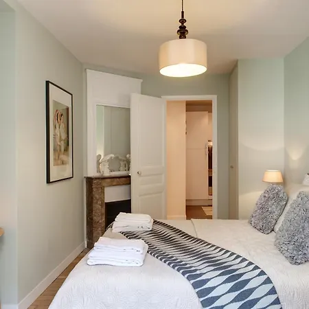 Sevigne Elegant Parigi