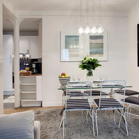 Sevigne Elegant * Parigi