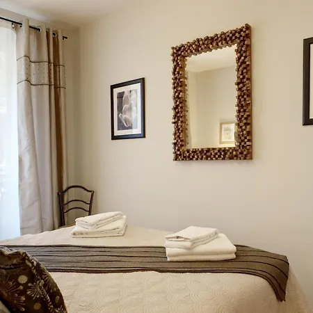 Sevigne Elegant Parigi