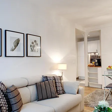 Appartamento Sevigne Elegant Parigi